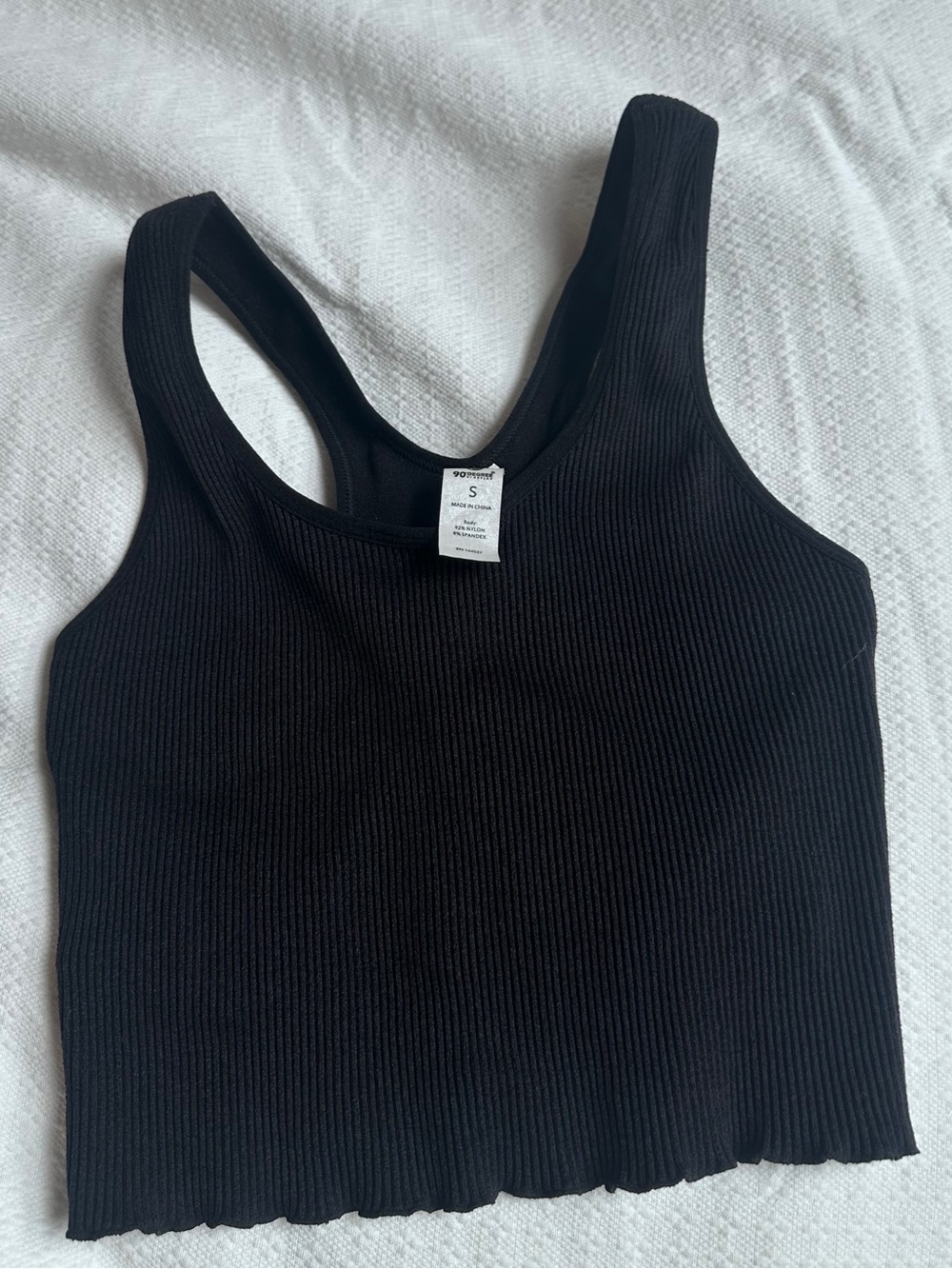 90 Degrees byreflex scalloped cropped Razorback tank top w built-in sports bra